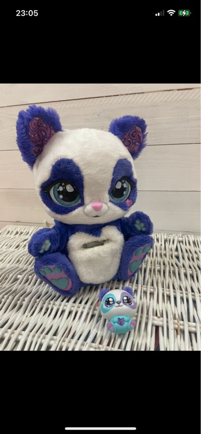 Maman panda et bébé surprise Peek a roo