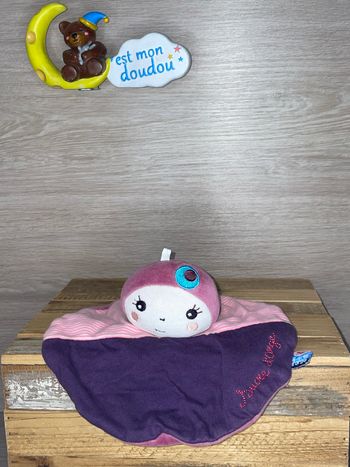 SDO41 doudou poupée 👧🏻 sucre d’orge