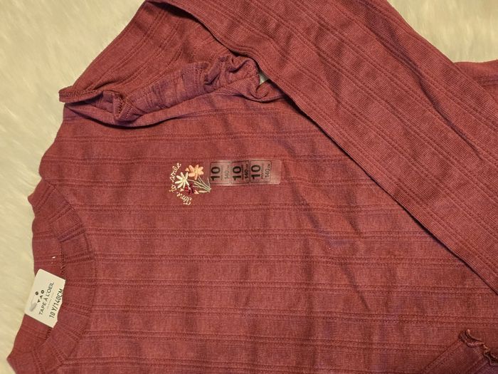 Neuf (non porté)⚘️🏷⚘️😍🤩 teeshirt côtelé ml 10 ans fille ⚘️⚘️🤩😍 - photo numéro 4