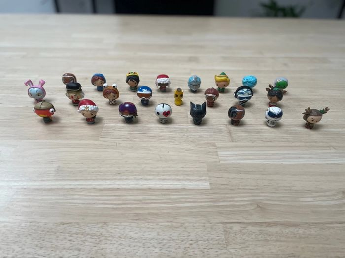 Lot de 25 figurines Fortnite