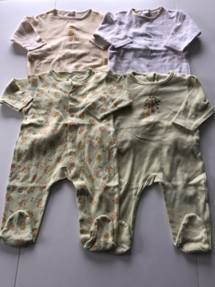Lot de 4 pyjamas vintages
