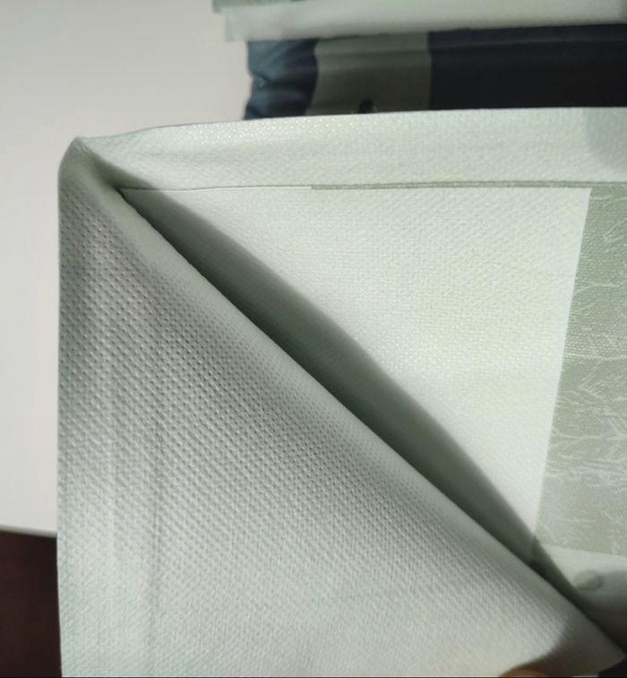 Nappe* imperméable couleur vert d'eau en toile cirée de 140 x 160 cm - photo numéro 4