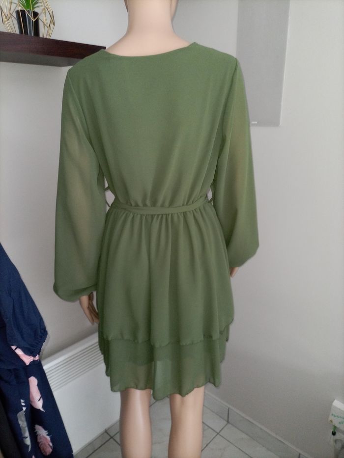 robe kaki - photo numéro 2