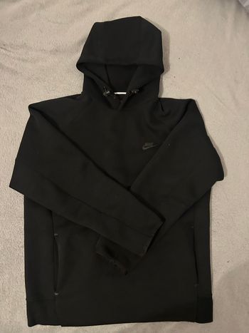 Pull Nike Tech Noir 