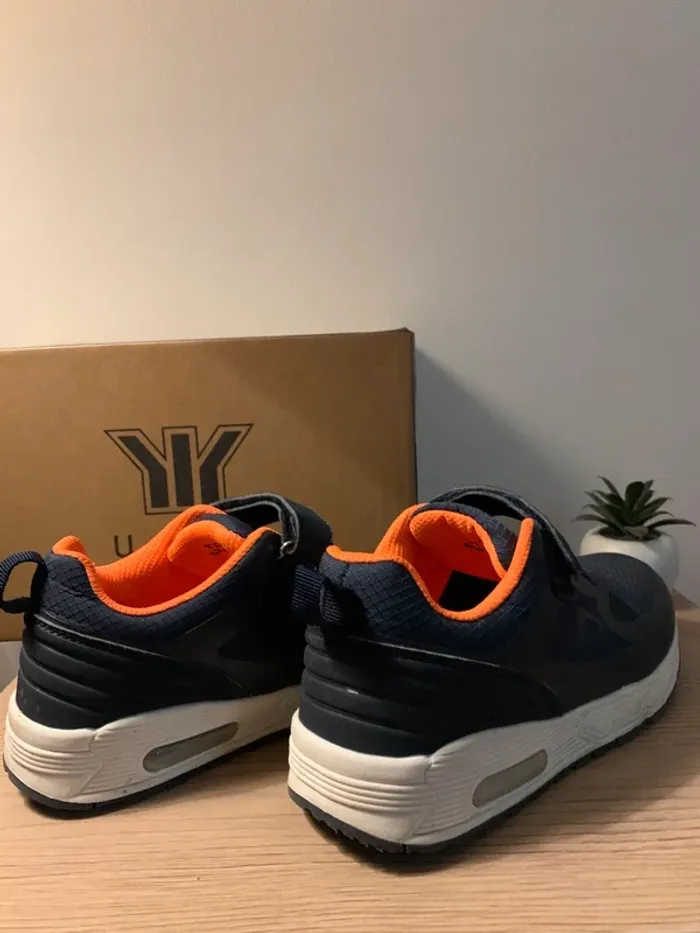 Chaussure d’enfant taille 35 - photo numéro 2