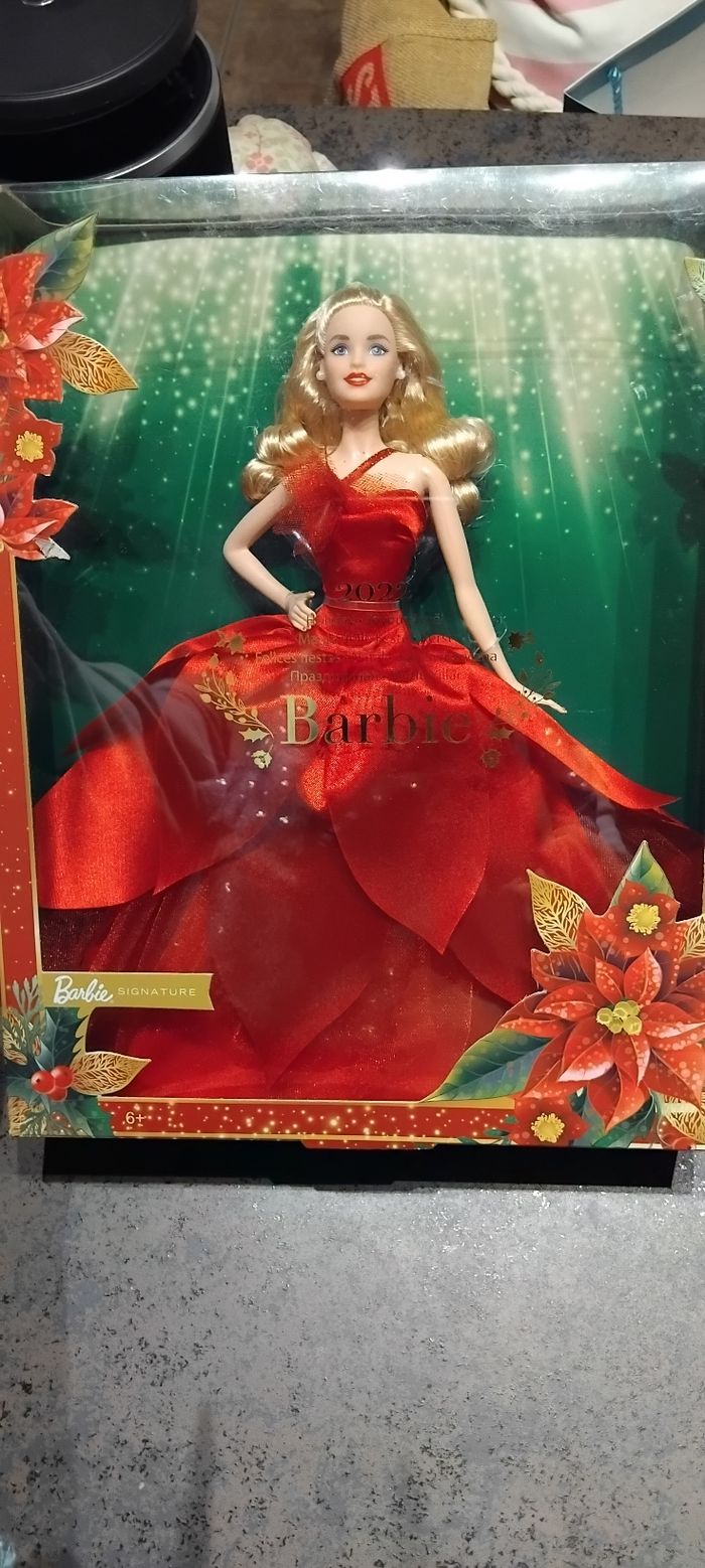 Barbie signature neuve joyeux Noël 2022 - photo numéro 4