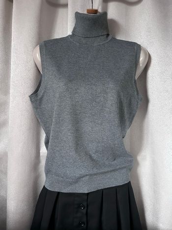 Pull sans manche col roulé taille 4 Camaïeu