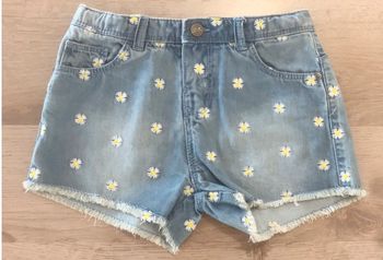 Short Zara 3-4 ans 104 cm fleurs brodées