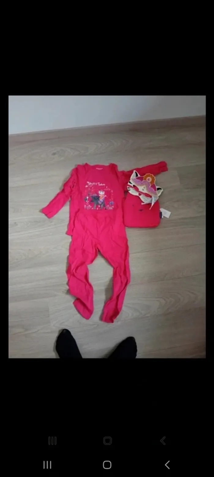 Pyjama 5 6 ans neuf sergent major