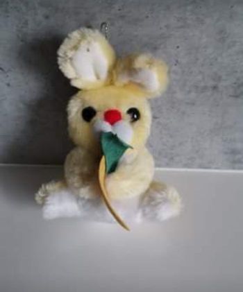 Petite peluche lapin