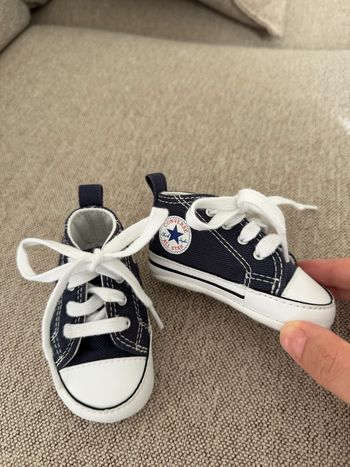 Converse bleu marine pour bébé 