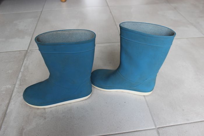 Bottes de pluie pointure 34 Tribord - photo numéro 2