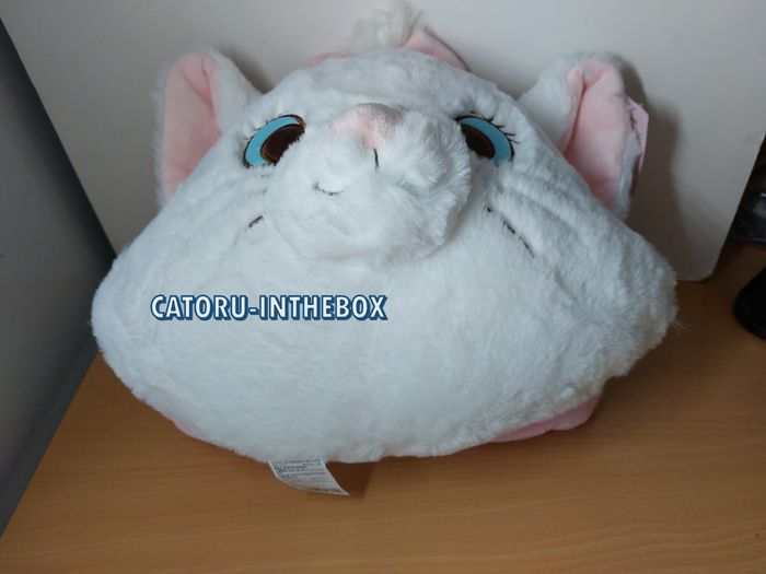 GRAND Coussin - Peluche / Cushion - Plush Disney Aristochats Marie Aristocats - photo numéro 3