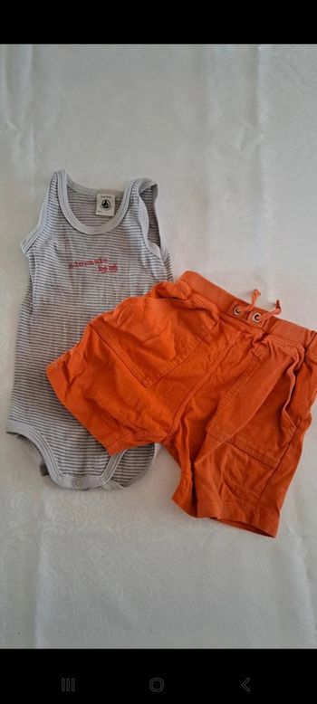 Ensemble bodie sans manche débardeurs et short 12mois petit bateau