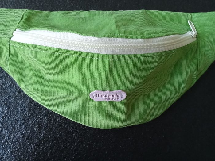 Sac banane en velours - photo numéro 3