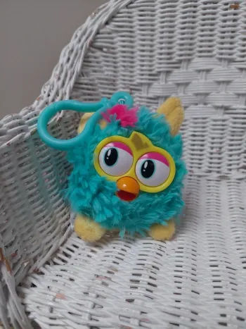 Hasbro Famosa - porte clé Furby