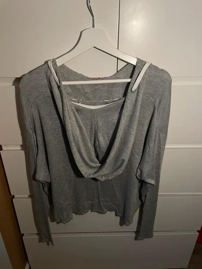 Pull sport - photo numéro 2
