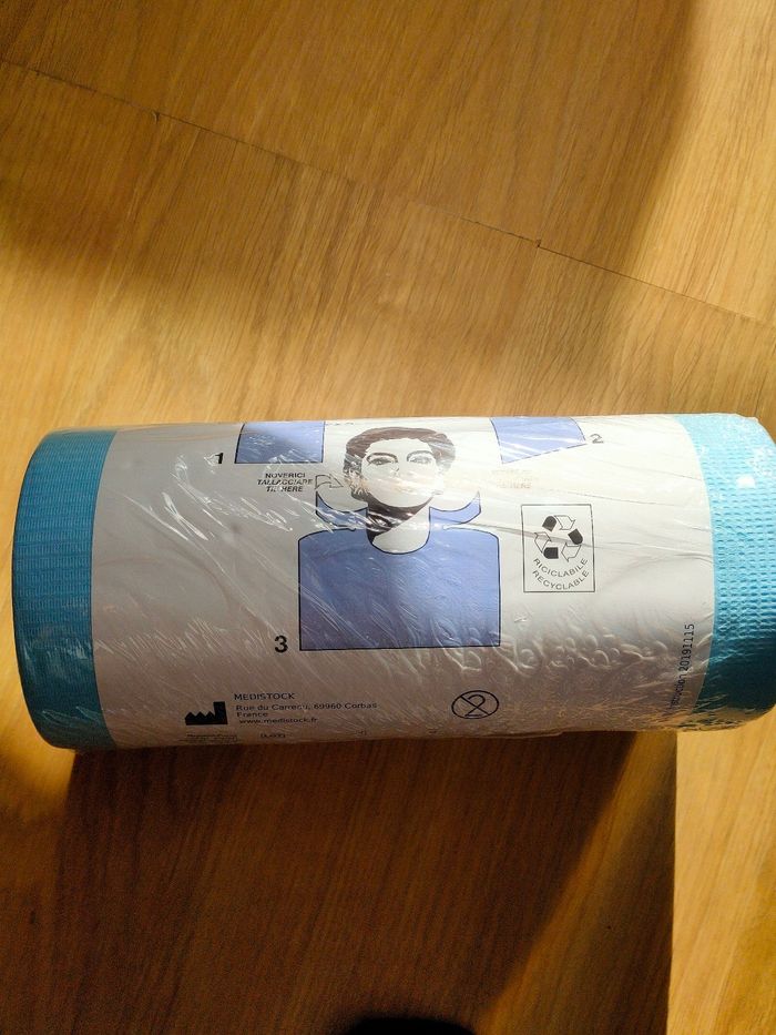 Rouleaux 80 bavoirs jetable 60x55cm - photo numéro 3