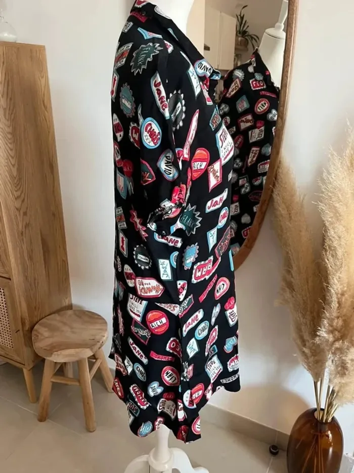 Robe noire à motifs Zara - photo numéro 2