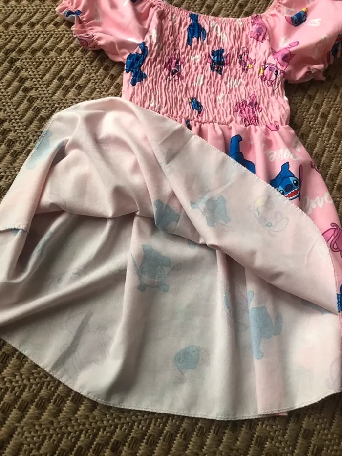Robe légère Stitch taille 6 ans - photo numéro 4