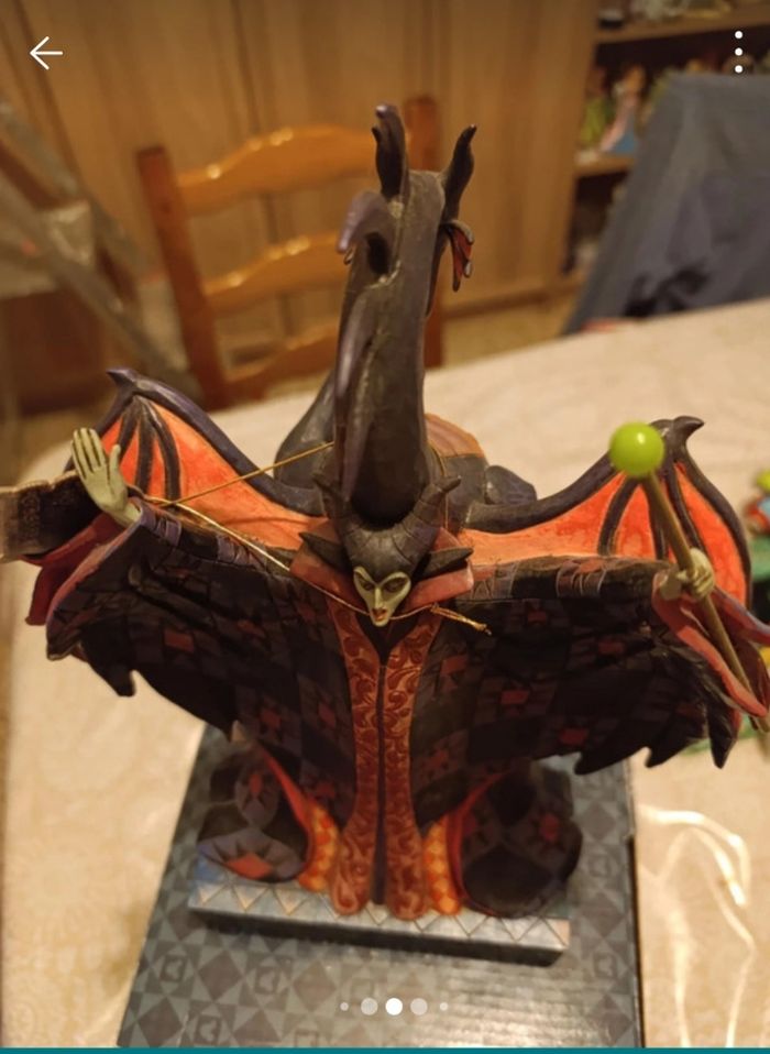 Figurine Maléfique dragon Disney tradition Jim Shore - photo numéro 3