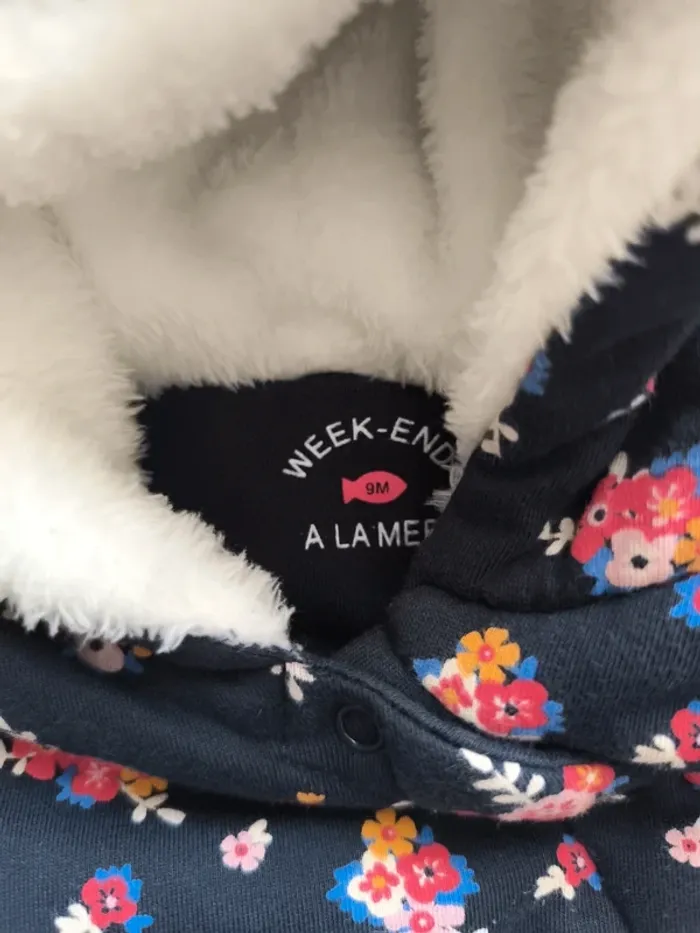 Combinaison fleurie sans pieds 9 mois  weekend à la mer - photo numéro 3