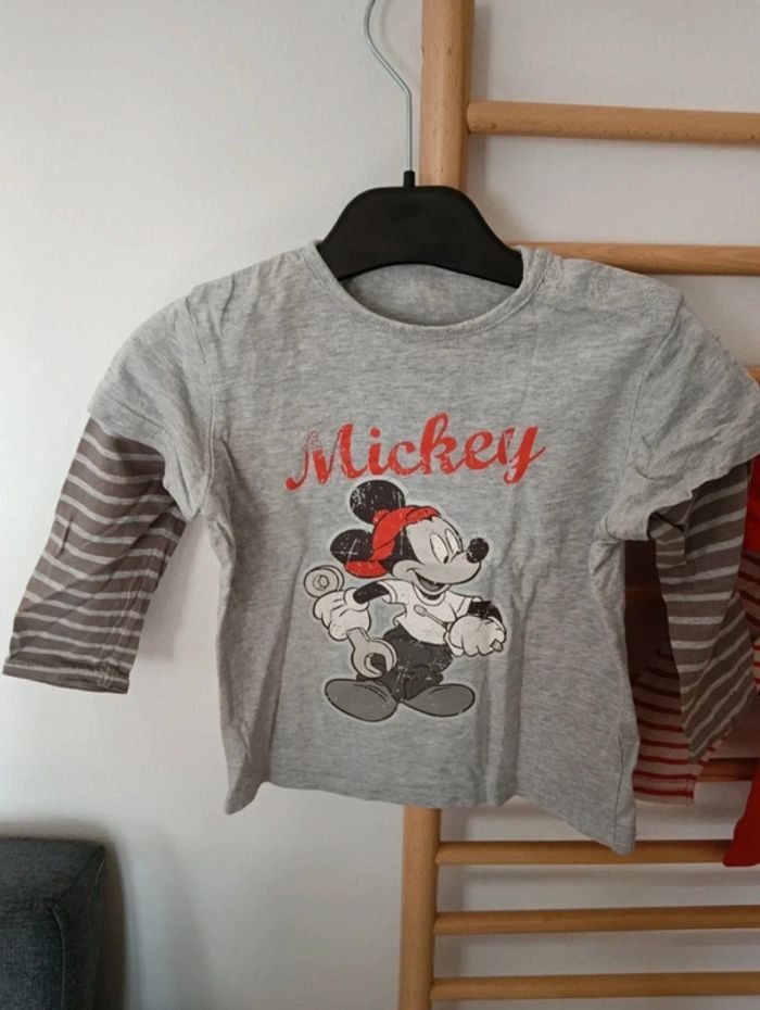 Lot t-shirt manche longue disney mickey - photo numéro 2