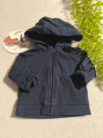 Très belle veste à capuche pour bébé garçon