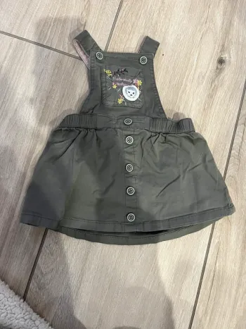 Robe kaki