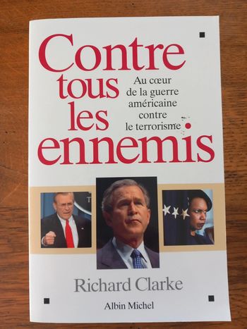 Livre : Contre tous les ennemis.