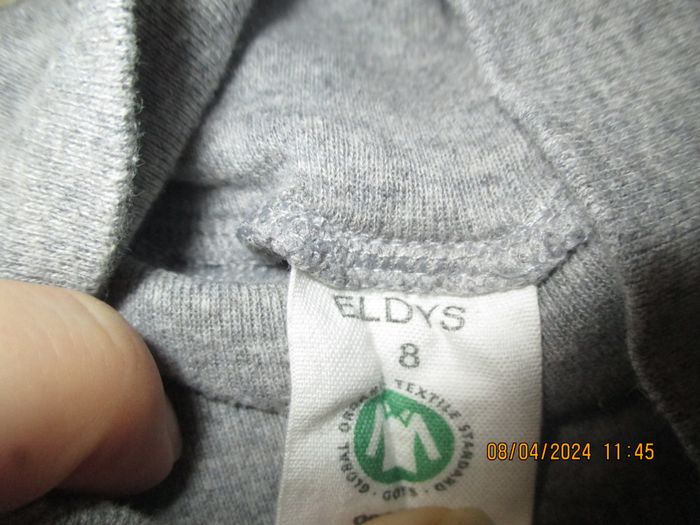 Sous-pull fille 8 ans - photo numéro 3