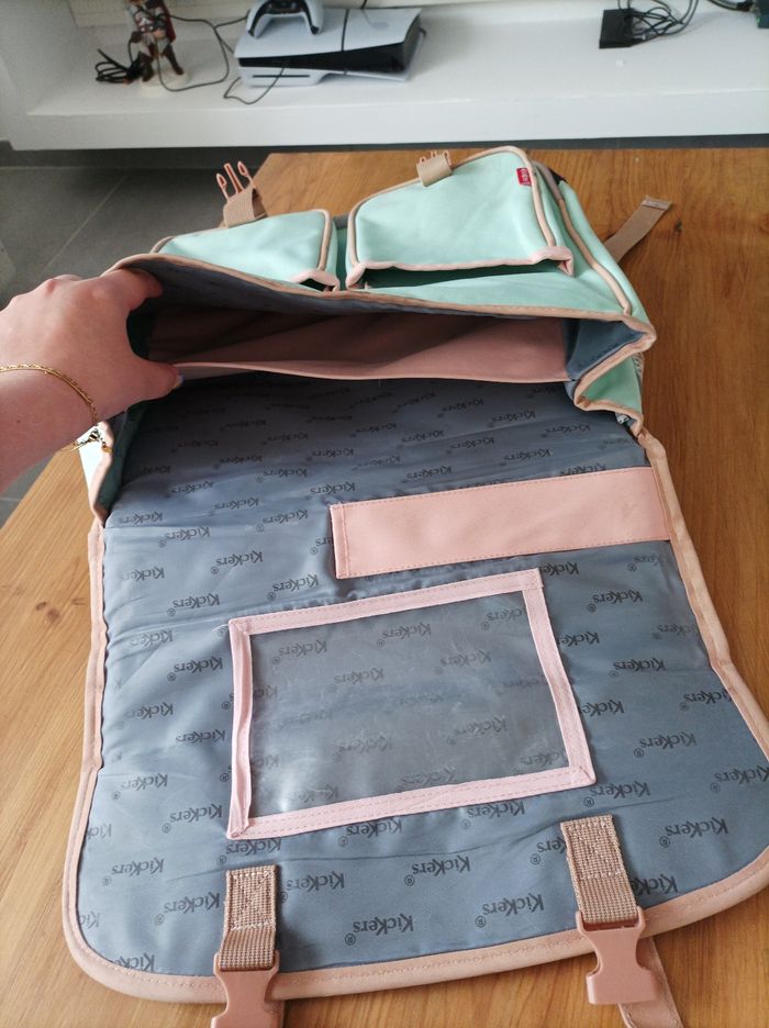 Cartable - photo numéro 3