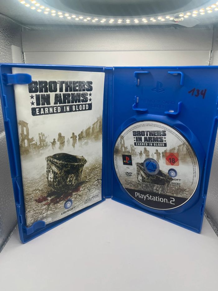 Brothers in Arms Earned in Blood PAL Playstation 2 - photo numéro 3