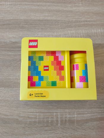 Boîte à goûter et gourdes Lego 