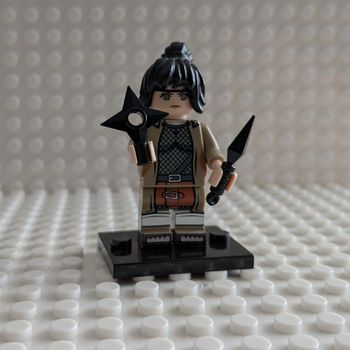 Titre : Figurine Naruto : Anko Mitarashi, style lego