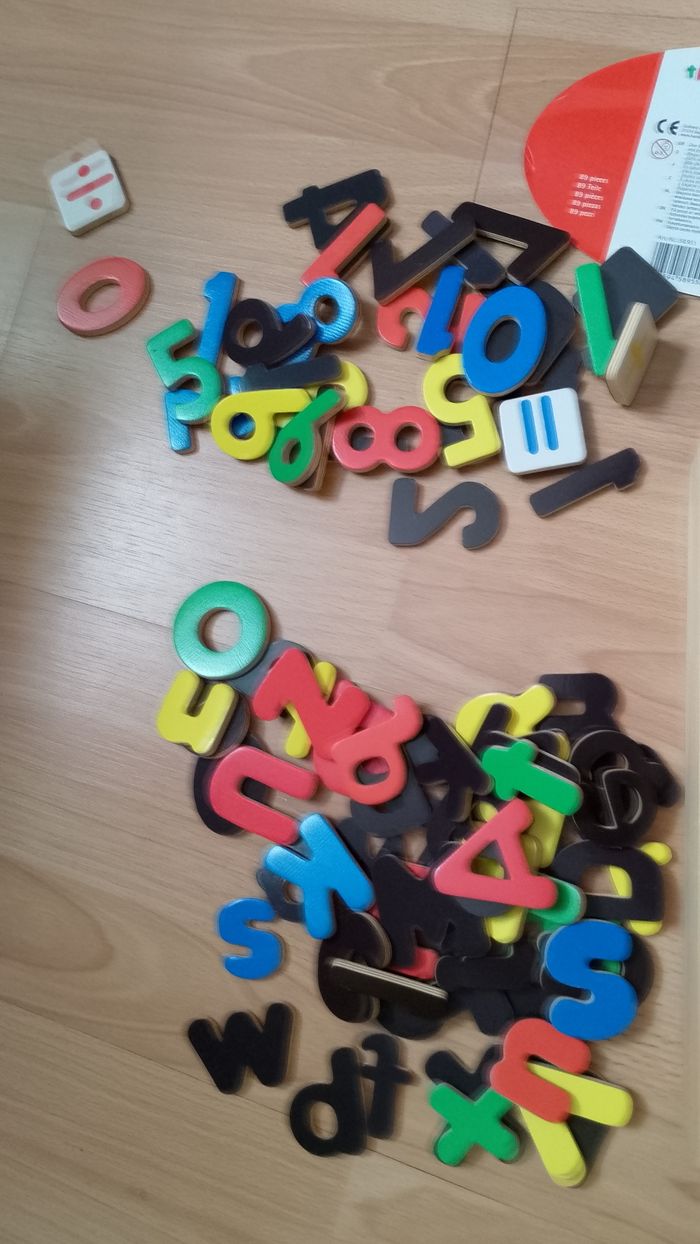 Boîte de rangement avec aimant en bois comme neuve - photo numéro 6