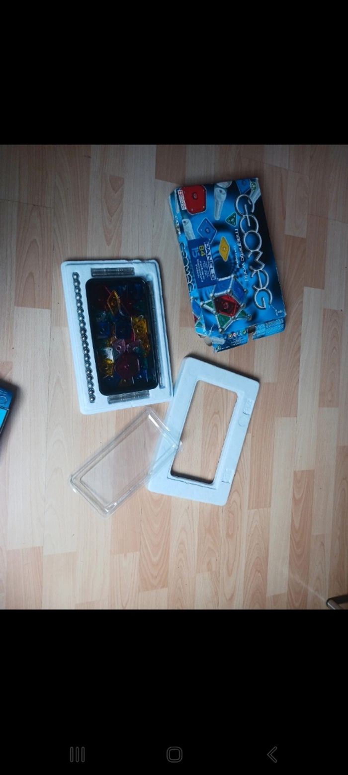 Geomag - photo numéro 2