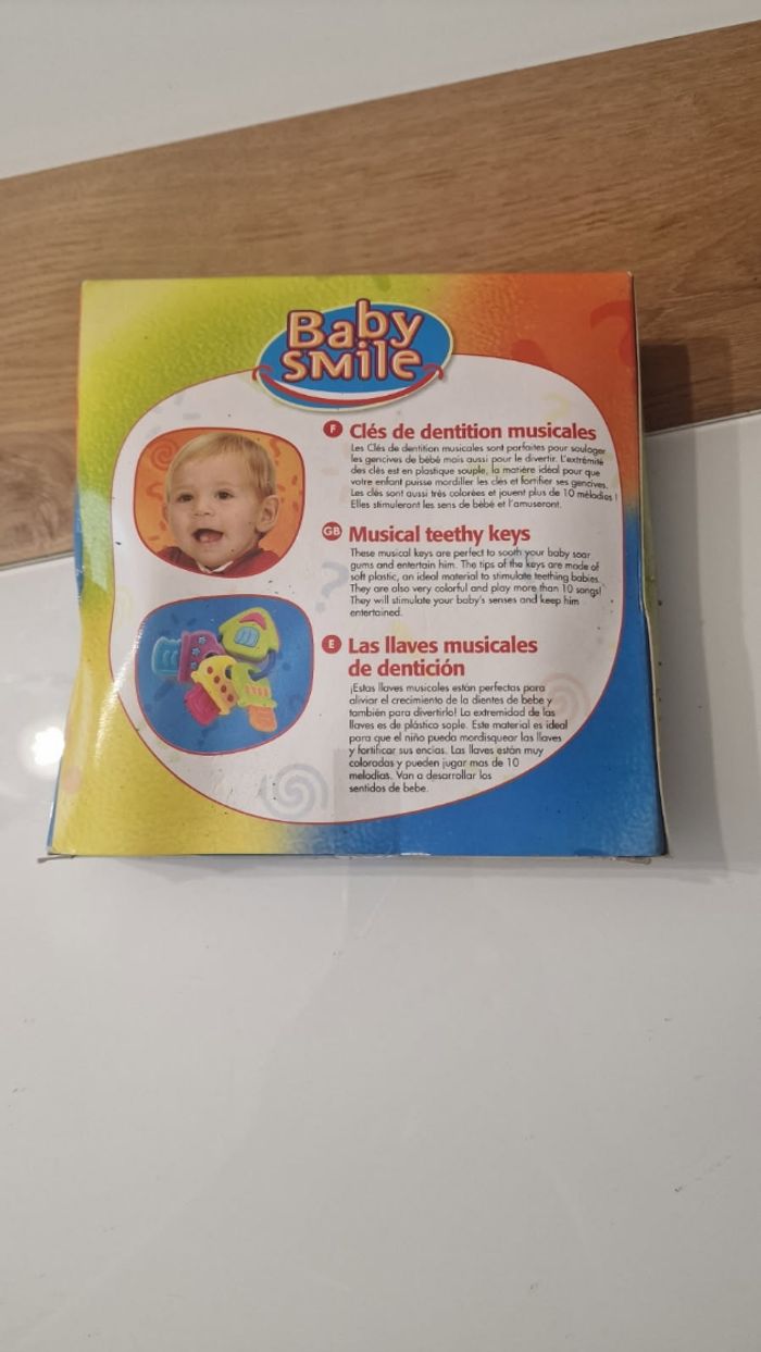 Clés de dentition musicales Baby smile neuves - photo numéro 2