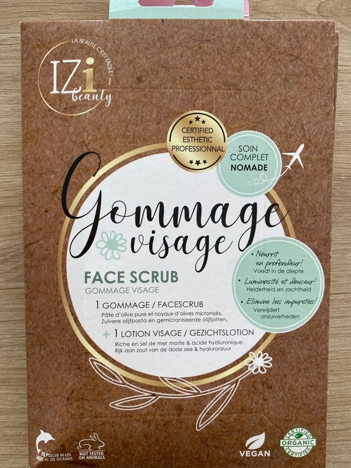 Izi Beauty lot de 3 kits beauté neuf - photo numéro 2