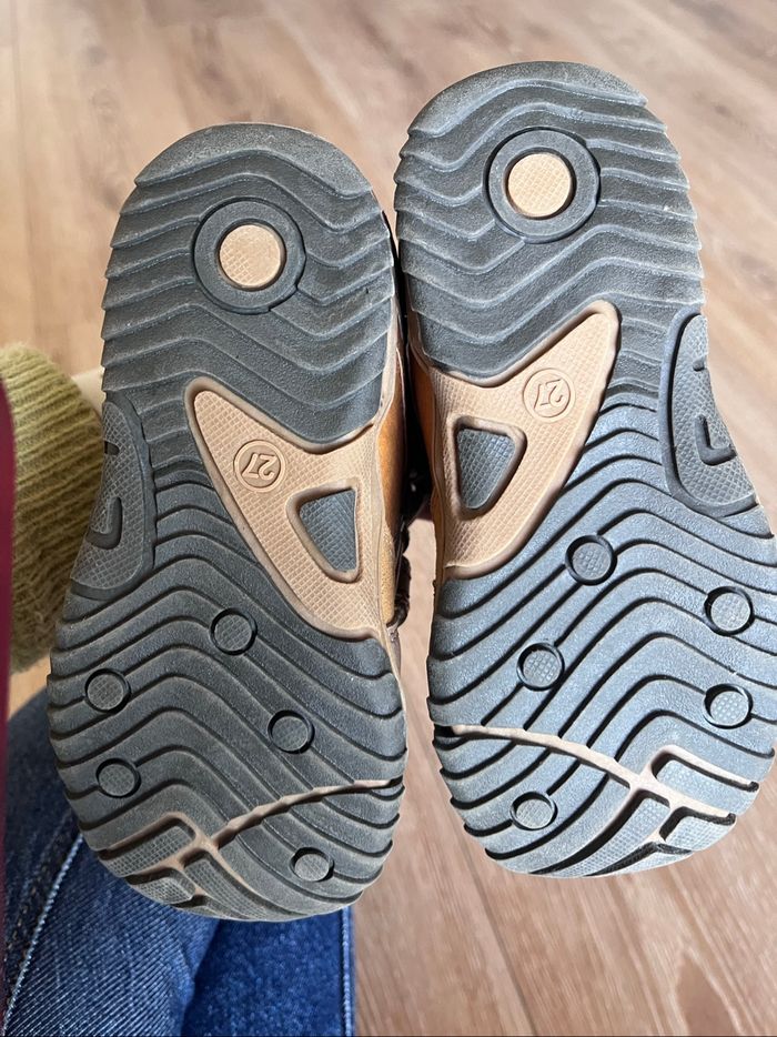 Chaussures taille 27 - photo numéro 6