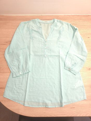 Blouse manches trois quart taille 40