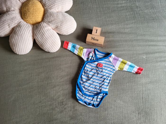 Joli lot 1 mois bébé mixte pyjamas grenouillères et un bodie - photo numéro 8