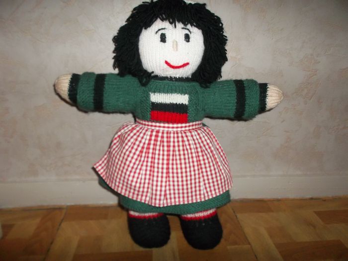 Poupée en laine - photo numéro 3