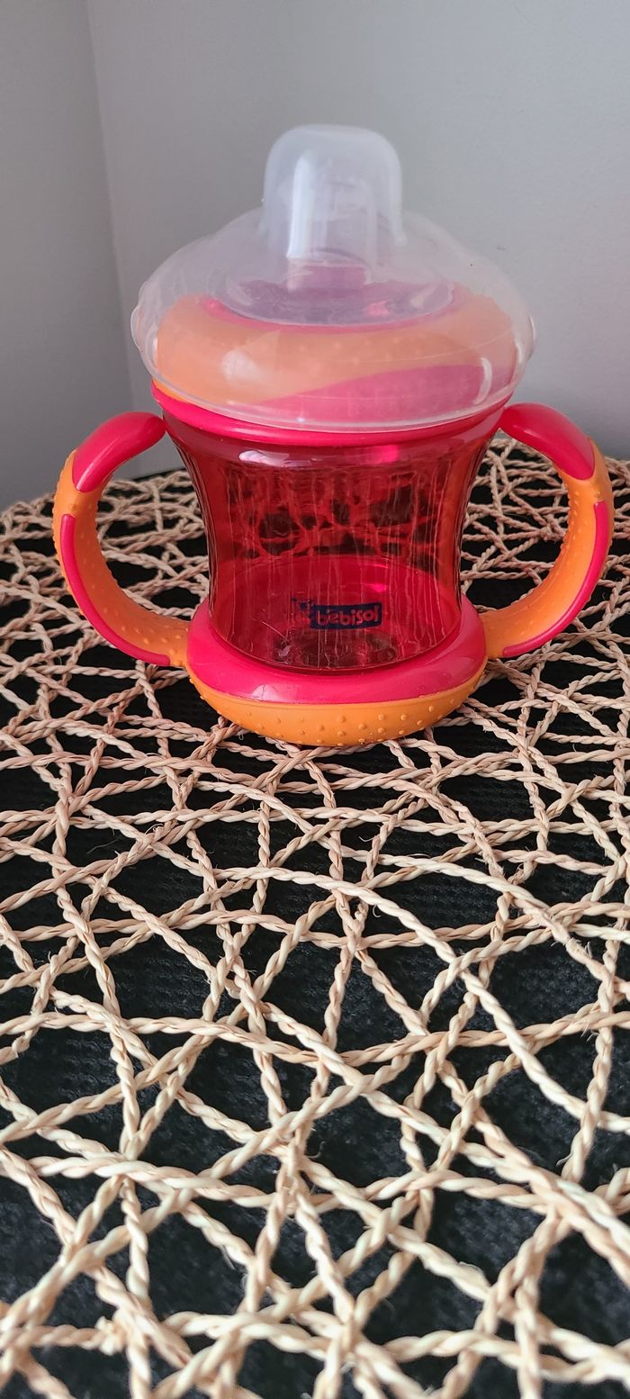 Tasse d'apprentissage pour Bébé