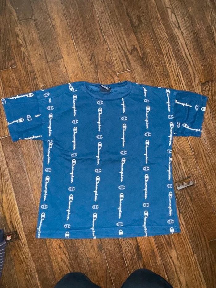 tshirt CHampion 8 ans