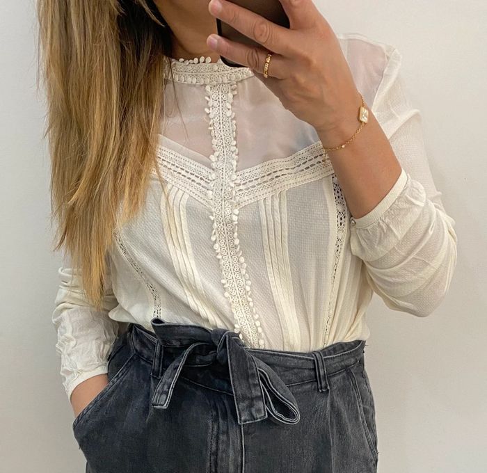 Blouse brodée - photo numéro 2