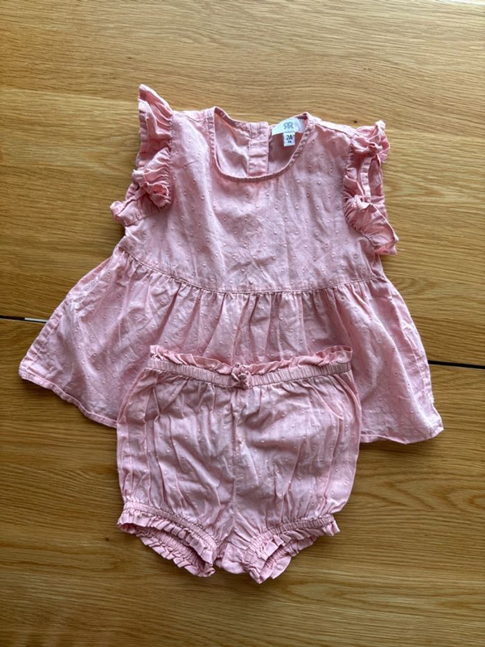 Ensemble short blouse 2 ans