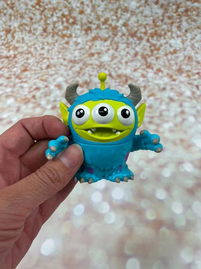 Figurine Toy Story Alien Sully monstres & compagnie - photo numéro 3