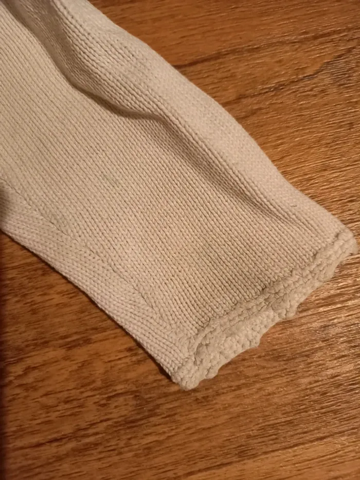 Lot pulls 2 ans - photo numéro 10