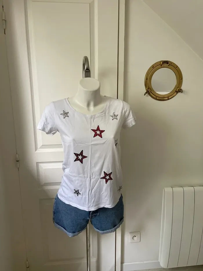 T-shirt étoile - photo numéro 2